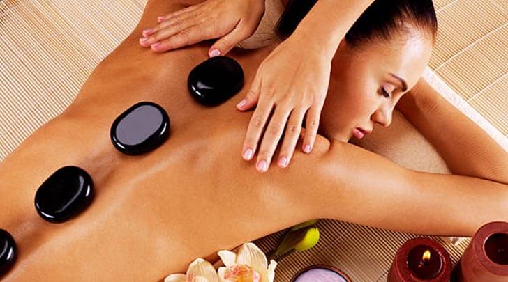 Do You Know What Hot Stone Massage Can Do for You and Your Partner?