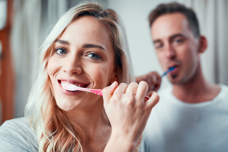 Want to Remove Stains from Your Teeth? Here Are a Few Simple Ways to Do It the Right Way