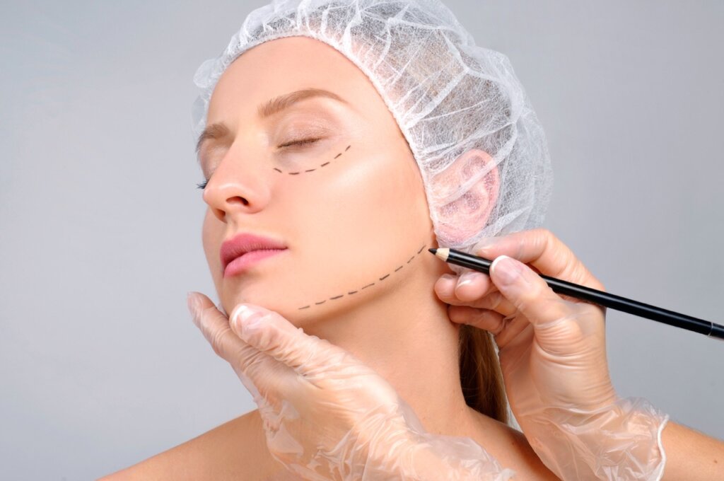 Exploring Beauty and Expertise: Top 10 Aesthetic Operations in Turkey